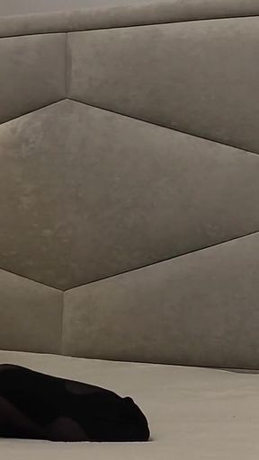 A Student Had a Morning Orgasm From Masturbating Her Wet Pussy!