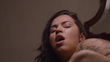 I TESTED THE HUGE DICK OF THE CANDIDATE FOR A JOB IN MY COMPANY IN MY ASS
