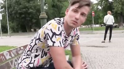 Czech Hunter goes wild in the open air for some hot cash