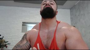 Cody Muscles Private Show