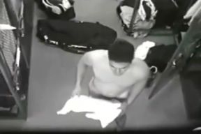 [AYM 18] Alpha Males at Play - Classic military voyeur