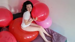 61 - Blow To Pop Red 18in