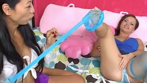 Foot Fetish Lesbian Action - Katja Kassin
