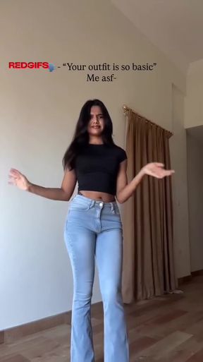 Indian babe shows off her sexy thong