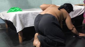 My sister in law home Cleaning I hugged her and started fucking her in the ass