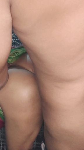 Aaj devar bhabhi ki bahut Dinon ke bad gand chudai ka mauka Mila, Hindi audio with desi style sex video   Clip 1