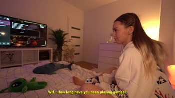LIs Evans' Hot College Squirter Gets POV Blowjob