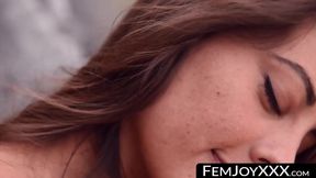 Sensual solo tease with stunning outdoor beauty