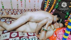 बुआ ने सिखाया की सुहागरात कैसे मनाई जाये