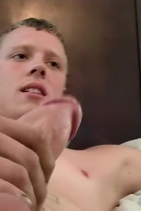 JOE Loves That Hung Straight Cock!