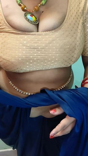 Indian Chubby BBW Wife Saree Show and Dirty Talking