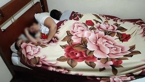 por fin me logro folla a la esposa de mi mejor amigo que locura con ella le gusta se lo meto todo acada momento esta gimiendo