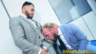 Suited businessmen Viktor Rom and Malek Tobias have bareback office anal