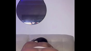 Me lambuzando toda de uma forma diferente