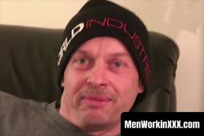 MenWorkinXXX.com - Old amateur man loves masturbating while we watch him intensely
