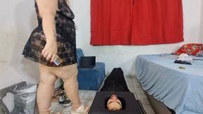 BBW HOT GIRL SITTING ON SLAVE'S FACE WITH GREAT CRUELTY IN SMOTHERBOX BY BRITNEY HUNTER AND DANIEL SANTIAGO CAM FULL HD