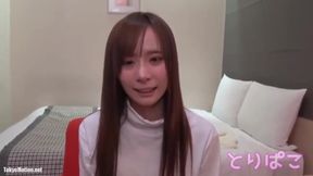 Slippery Hands, Slurping Throat: Our Horny Brunette&#039;s Asian Delight