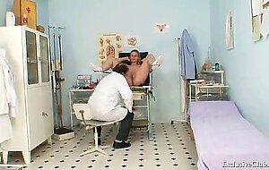 Zaneta has her pussy gyno speculum examined by old doctor