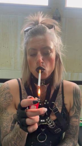Smoking Domme