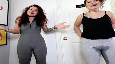 Bailey Paige and Ginary both need the bathroom female pee desperation
