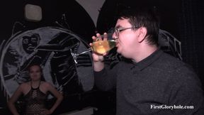 18 Year Old Chanell &amp; Miulo - Making Homemade PeeLemonade