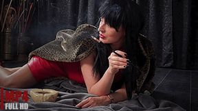 Venus in Furs Smoking (FULL HD)