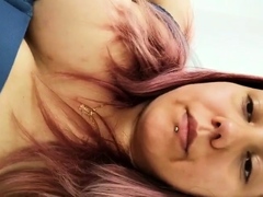 Australian BBW with big boobs gives blowjob