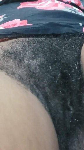 Close up Hairy Pussy and Pussy Contractions