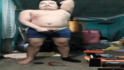 Jesus en boxer jalandose el pene avienta semen #101