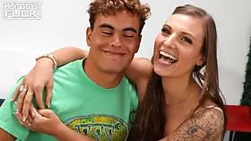 New special muscle stud carter smith joins hgf to be sated by Kenzie Love