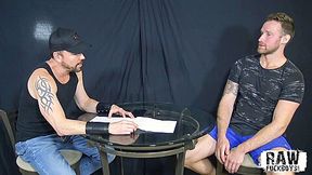 RawFuckBoys Tattooed muscle jock sucked by blindfolded bottom