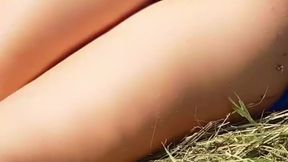 RISKY PUSSY FLASHING IN A FIELD BY THE ROAD! PERFECT PUSSY WITH AN ANAL PLUG!