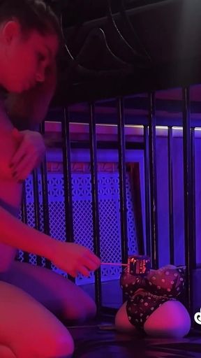 Goddess Renata Fox Plays with Her Mrlsexdoll