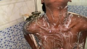 Hot Ebony Babe Bathroom Tease Curvy Natural Beauty