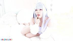 ”Teasing professional Natsumi Hayakawa flashes a beaver”