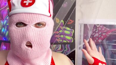 Scarlet’s ski masked pegging how she wrecks the panting sub’s chastity