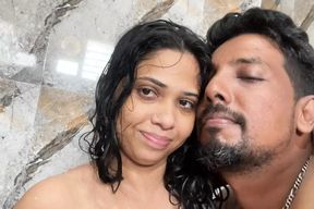 FIRST TIME SECRETLY CAUGHT MUMBAI STEPSISTER BATHING