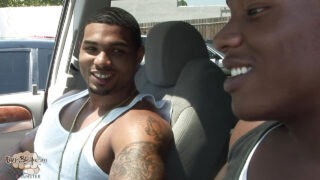 Homoseksuelle ludere, stor sort pik bliver kneppet i røv i hardcore anal gangbang