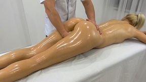 In-home masseuse gave me a rough ride