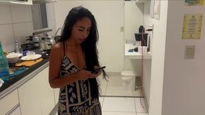 novinha casada chama o vizinho negao pauzudo pra consertar a maquina e acaba dando pra ele sem o marido saber