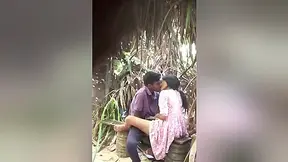Desi Lovers In Park Sex