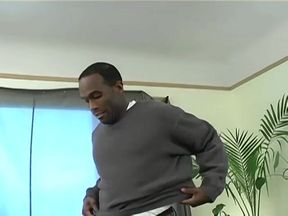 Big Buff Dude Gets Scammed