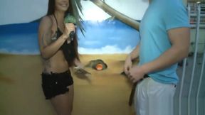 Guy sucked off his dick thru gloryhole