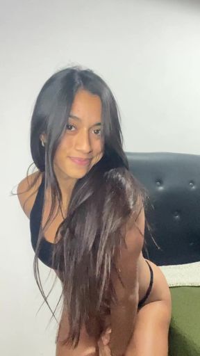 Latina fitness babe teases her natural tits