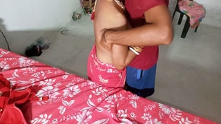 Balcony Pe Khadi Aunty Ko Patakar Jabardasti Choot Chudayi Kiya