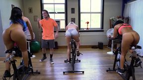 Latin MILF Fucked By Spin Coach