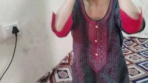 Padosi ko Saman dene ke bahane pel diya