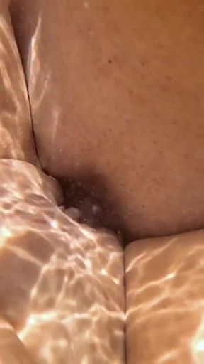 The Non-mermaid: Big-ass Teen Lina Fucked in a Vacation Paradise (underwater Sex)