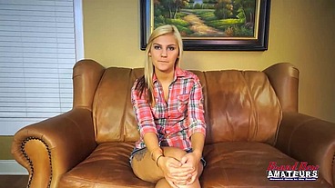 Hot Blonde Bailey Is Bumping Uglies With A Big Dick Fella!