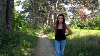 Beautiful girl doing blowjob in the park / PUBLIC BLOWJOB